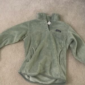 Fuzzy Patagonia Pullover